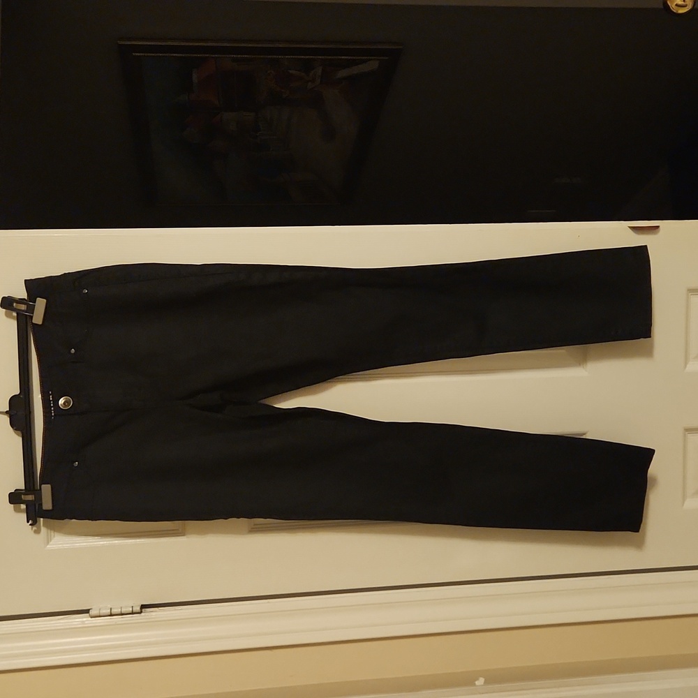DKNY Jeans